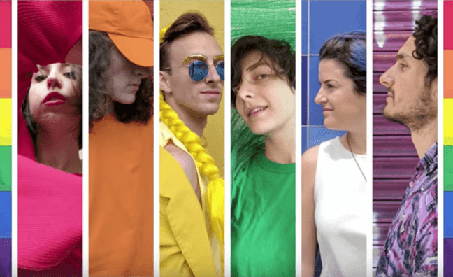 Sync Story: Inside Mallrat's Google Pixel