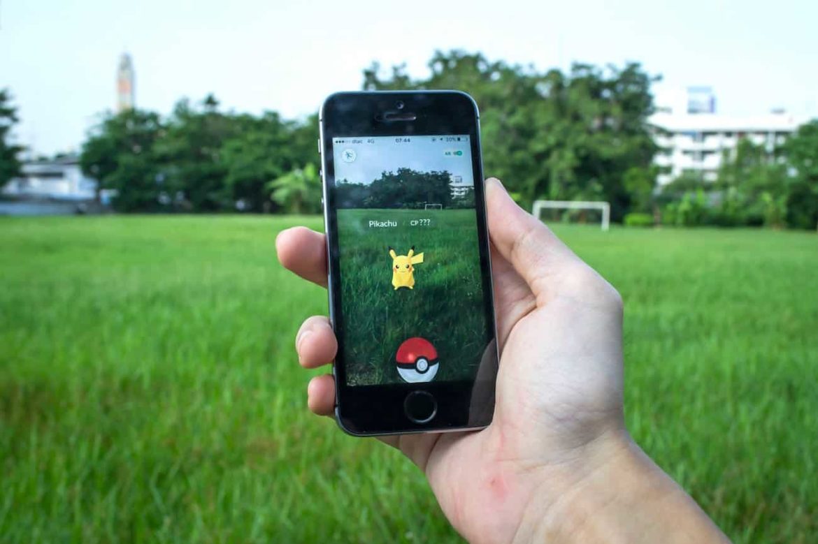 Projecting Trends: Augmented Reality