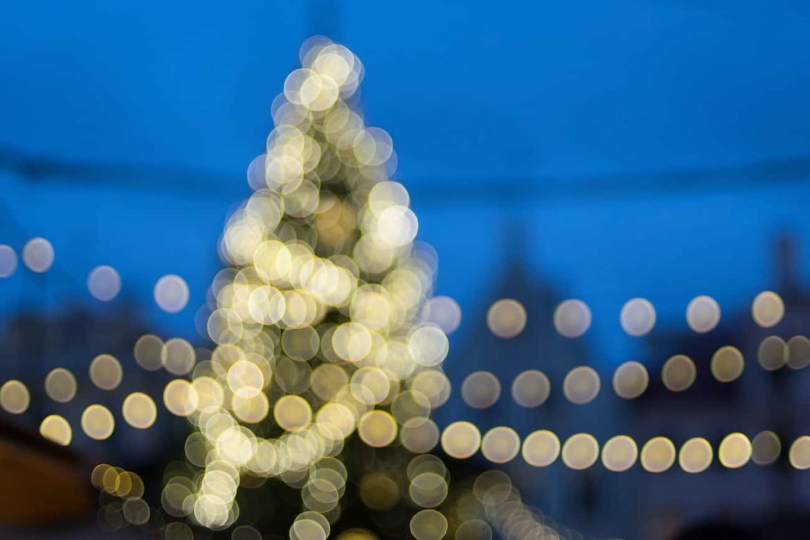 This Fortnight in Music Supervision and Sync Licensing: Christmas 2016 Special